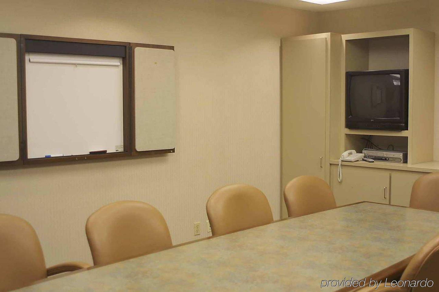 Hampton Inn & Suites Chillicothe Facilities photo